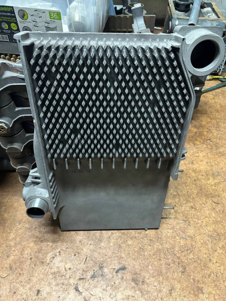 Секция правая Vitogas б/у (72-144 кВт) 7824749